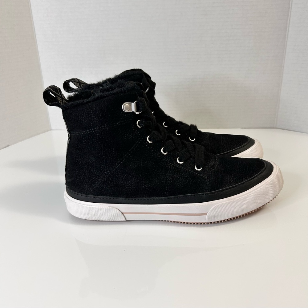 Roxy ankle boots Black and White High-Top booties 
women’s 8